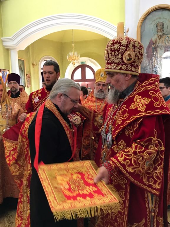 Служение митр.Никона накануне Недели жен-миронисиц
