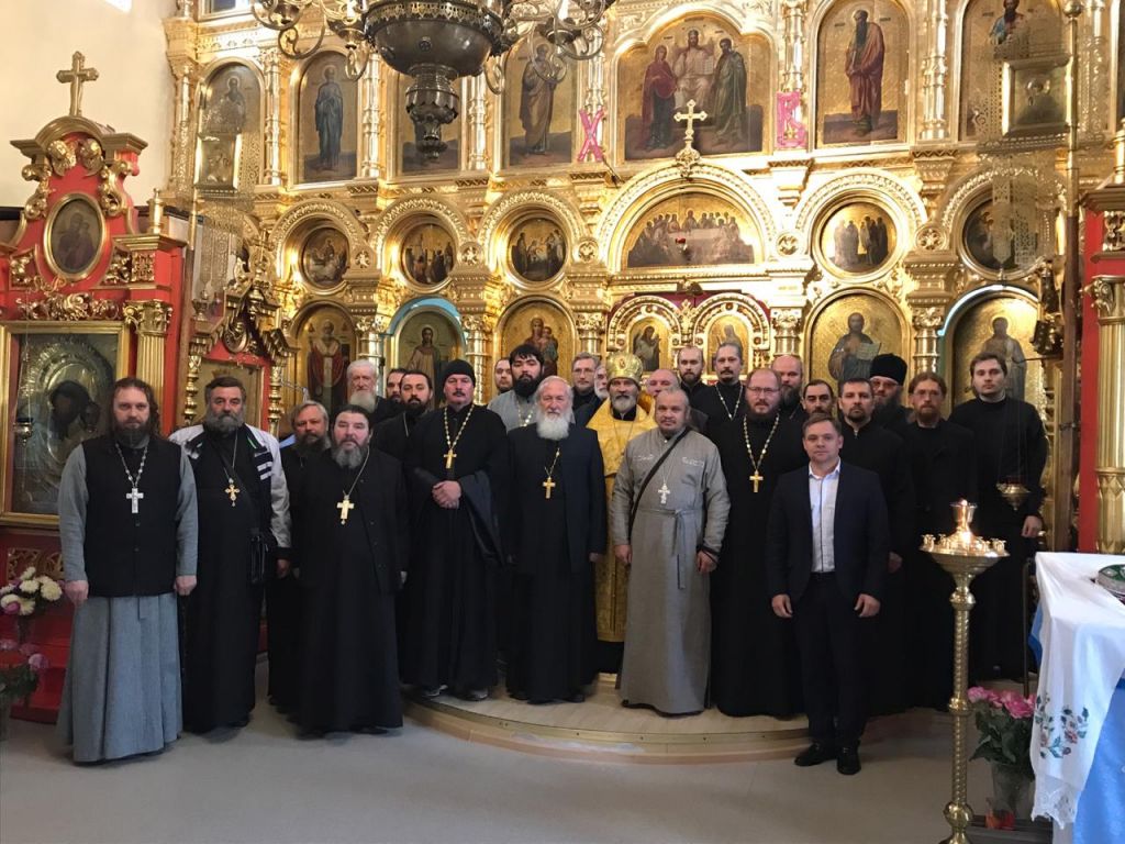 Начались курсы повышения квалификации священнослужителей