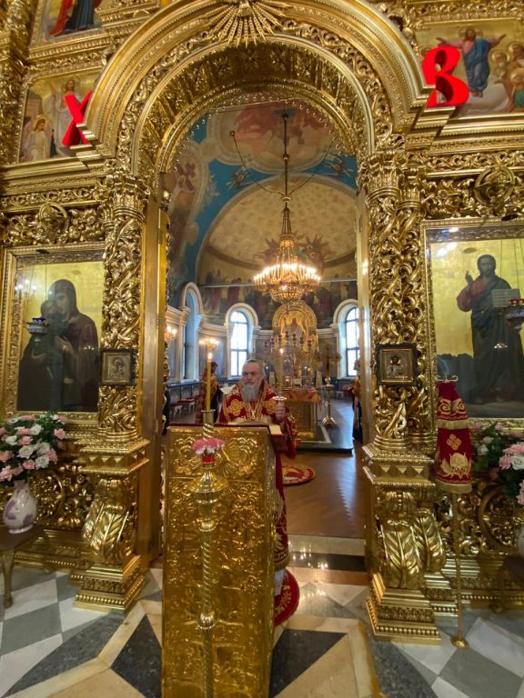 Служение митр.Никона в вечер дня Пасхи Христовой