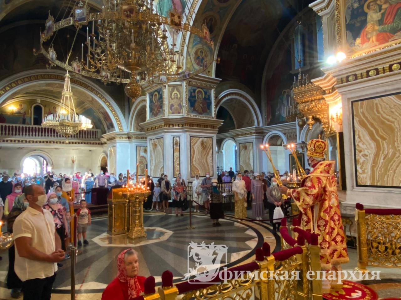 Архиерейское служение в день Жен-мироносиц: фото 10