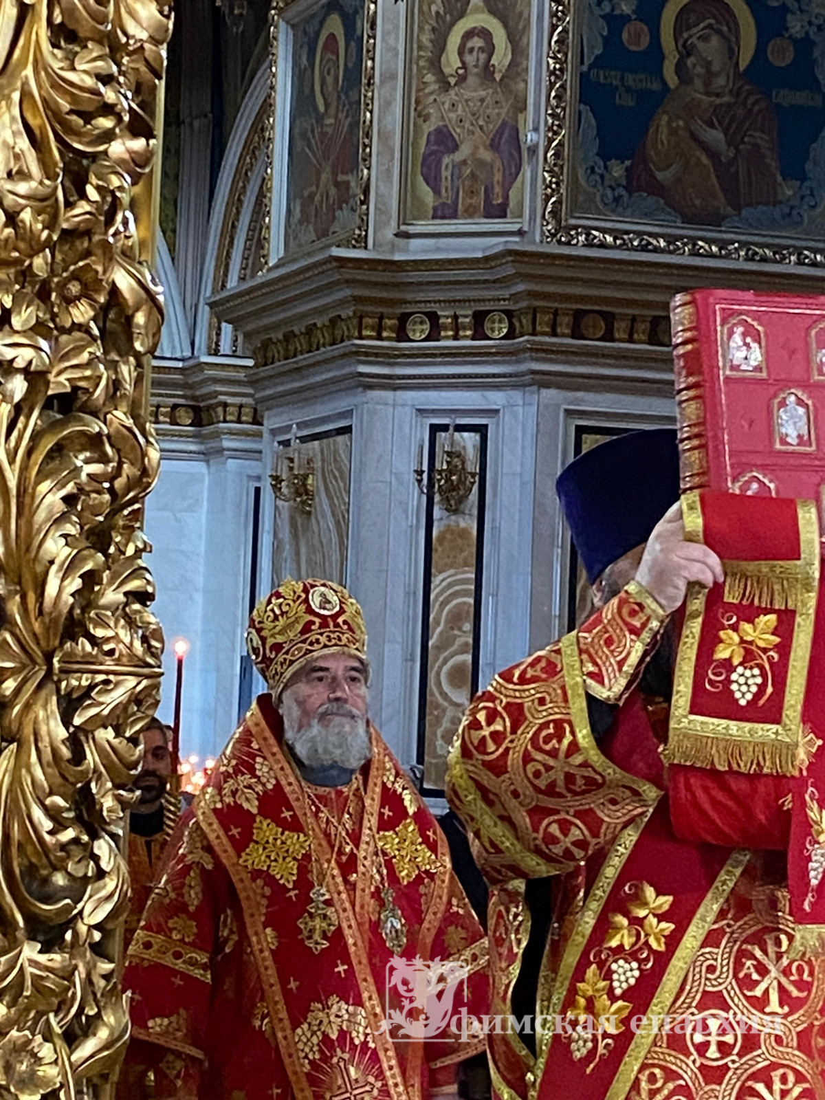 Служение митр.Никона в праздник жен-мироносиц: фото 2