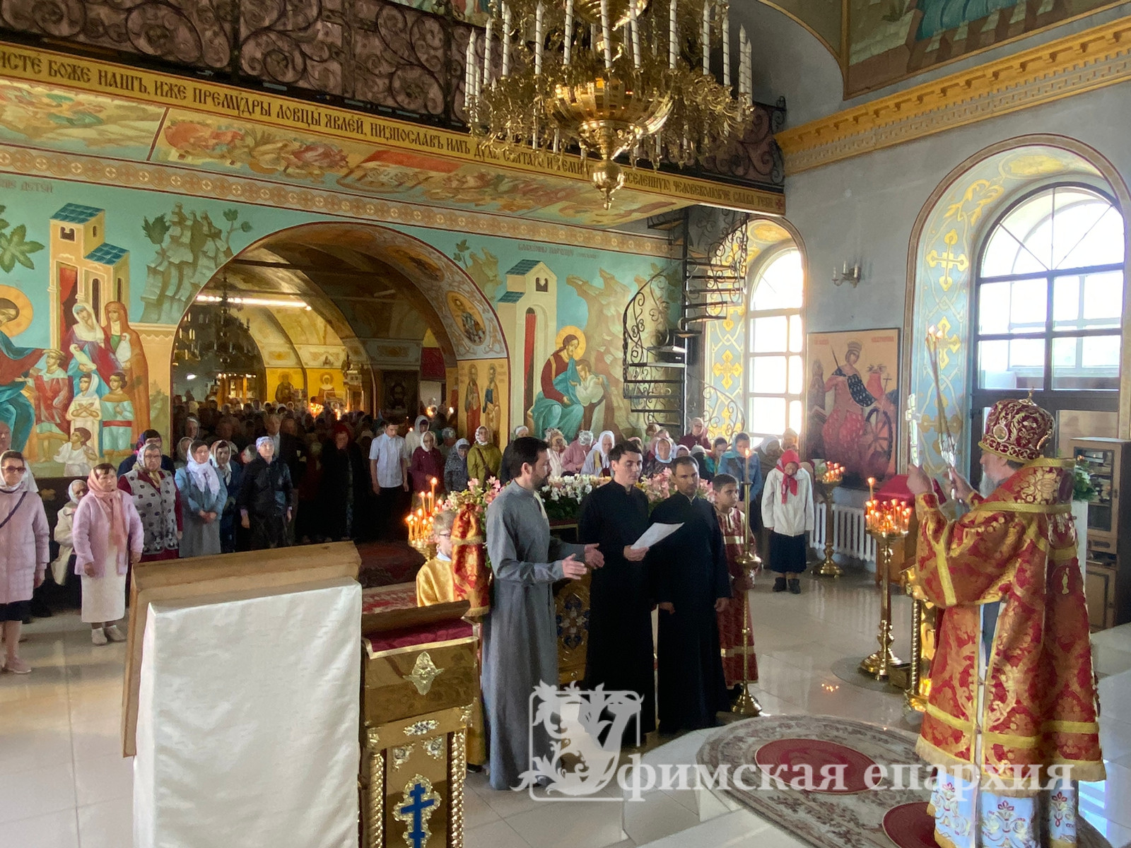 Служение митр.Никона в праздник Перенесения мощей святителя Николая Чудотворца: фото 8