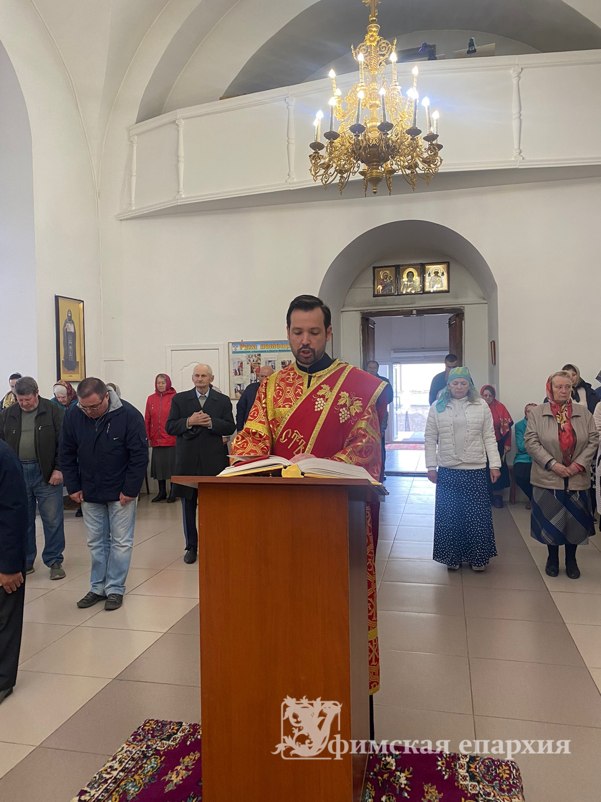 Служение митр.Никона в в Неделю 5-ю по Пасхе, о самаряныне: фото 2