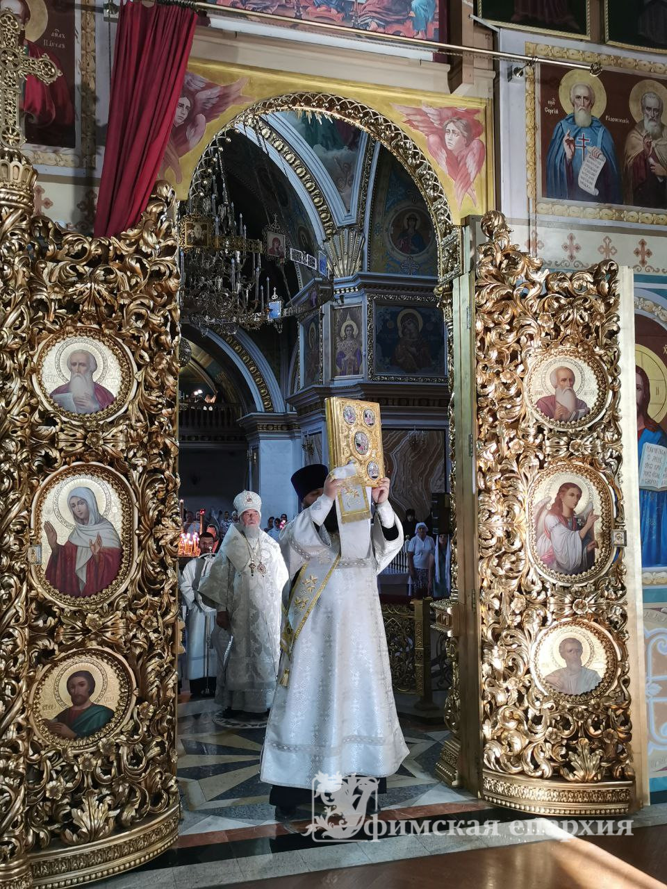 Служение митр.Никона в праздник Преображения Господня: фото 2