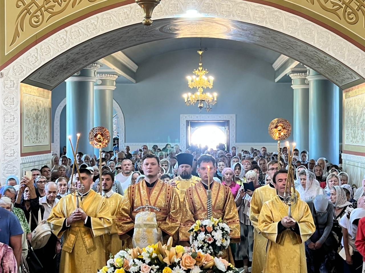 Торжества по случаю 200-летия Петропавловского кафедрального собора г. Нефтекамска: фото 3