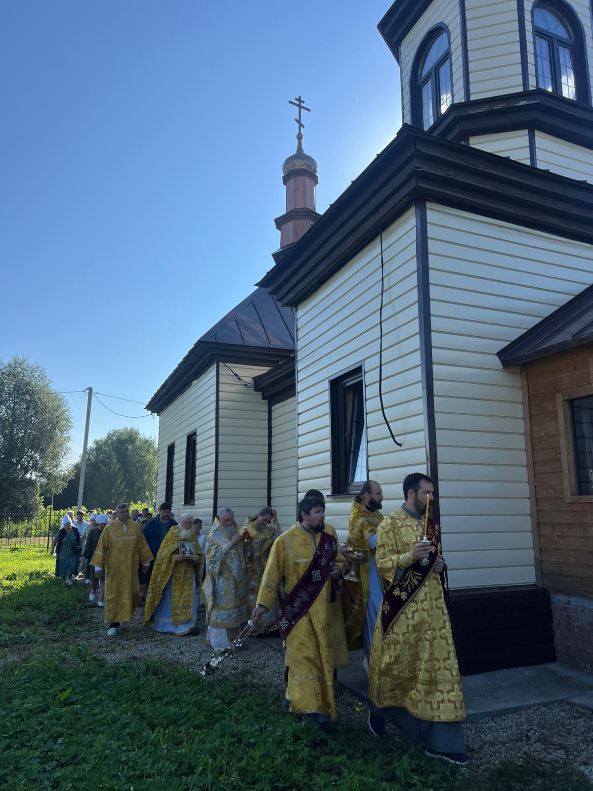 Митрополит Никон освятил новый храм в Николаевке Благовещенского района: фото 1